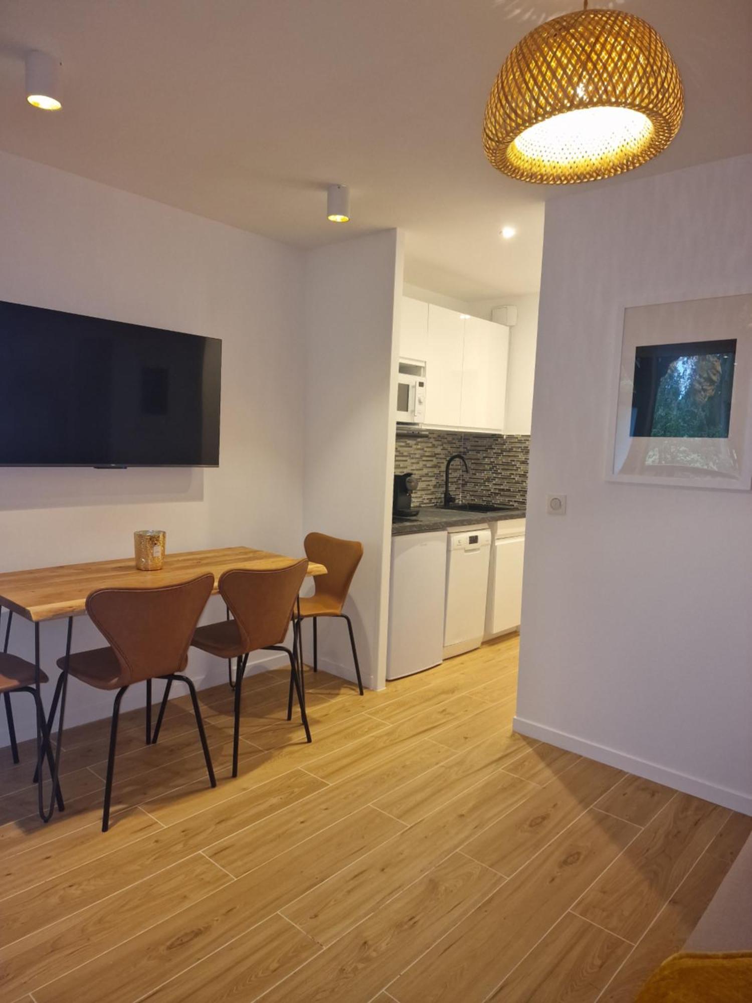 דוביל Appart 2 Chambres Piscine Chez Rox - Residence Du Golf מראה חיצוני תמונה